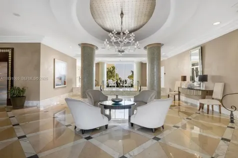 6917 Collins Avenue Miami Beach FL 33141