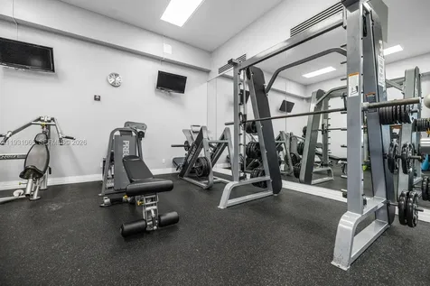 6917 Collins Avenue Miami Beach FL 33141