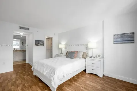 6917 Collins Avenue Miami Beach FL 33141