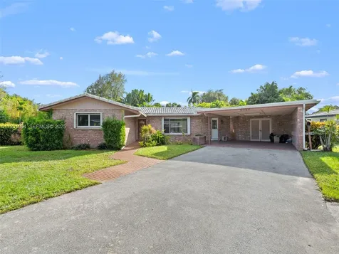 5334 Balsam Terrace Plantation FL 33317