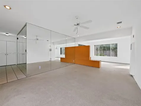 5334 Balsam Terrace Plantation FL 33317