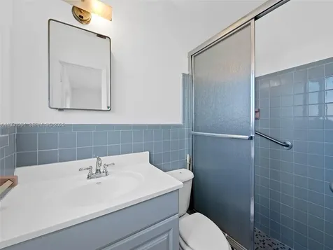 5334 Balsam Terrace Plantation FL 33317