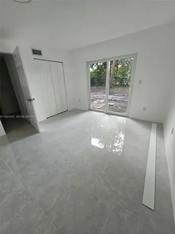 2488 SW 6th Court Fort Lauderdale FL 33312