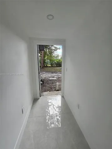 2488 SW 6th Court Fort Lauderdale FL 33312