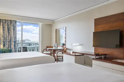 18001 Collins Avenue Sunny Isles Beach FL 33160