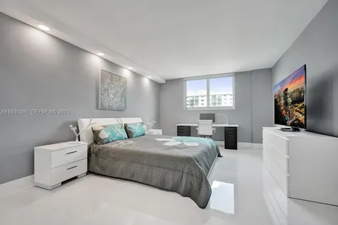 19380 Collins Avenue Sunny Isles Beach FL 33160