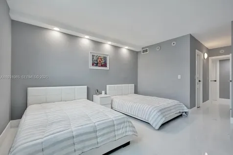 19380 Collins Avenue Sunny Isles Beach FL 33160