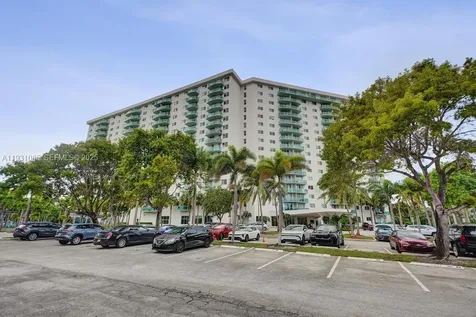 19380 Collins Avenue Sunny Isles Beach FL 33160