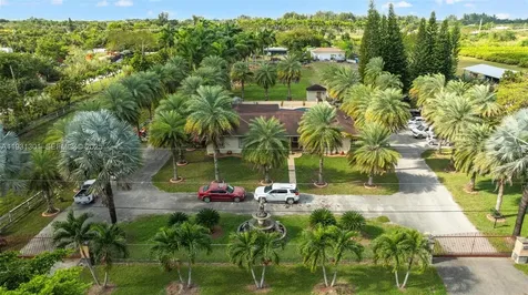 Miami FL 33196