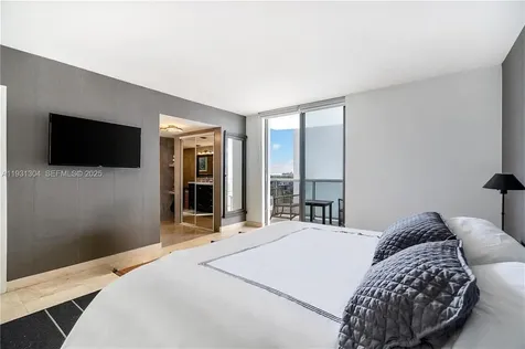 1900 Sunset Harbour Drive Miami Beach FL 33139