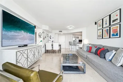 1900 Sunset Harbour Drive Miami Beach FL 33139