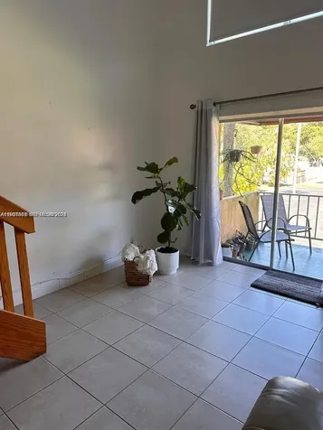 18101 NW 68th Avenue Hialeah FL 33015