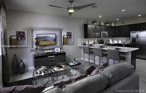 3541 W 104th Terrace Hialeah FL 33018