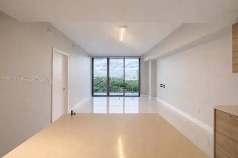 16385 Biscayne Boulevard North Miami Beach FL 33160