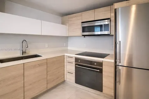 16385 Biscayne Boulevard North Miami Beach FL 33160