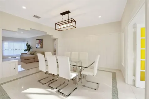 3760 Royal Palm Avenue Miami Beach FL 33140