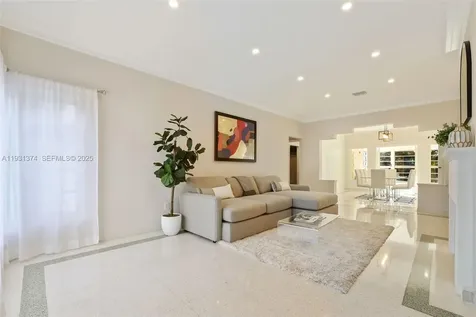 3760 Royal Palm Avenue Miami Beach FL 33140