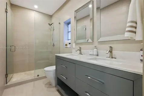 3760 Royal Palm Avenue Miami Beach FL 33140