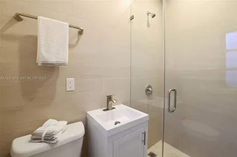 3760 Royal Palm Avenue Miami Beach FL 33140