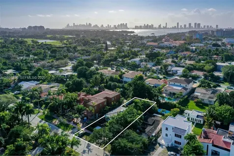 3760 Royal Palm Avenue Miami Beach FL 33140