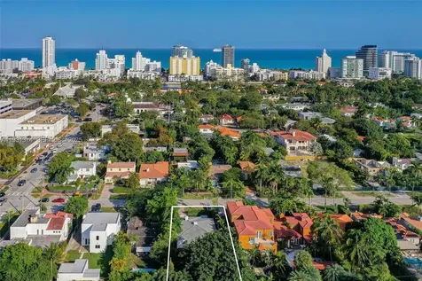 3760 Royal Palm Avenue Miami Beach FL 33140
