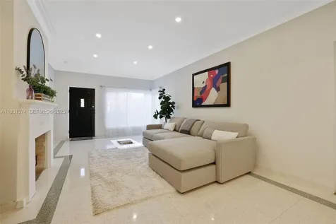 3760 Royal Palm Avenue Miami Beach FL 33140