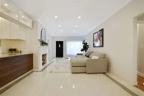 3760 Royal Palm Avenue Miami Beach FL 33140