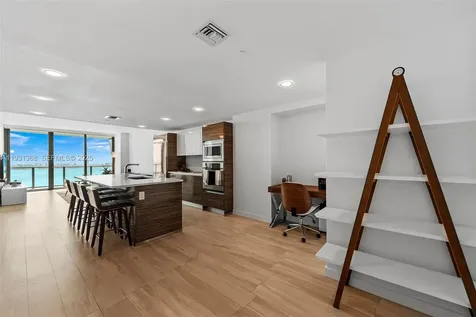 460 NE 28th Street Miami FL 33137
