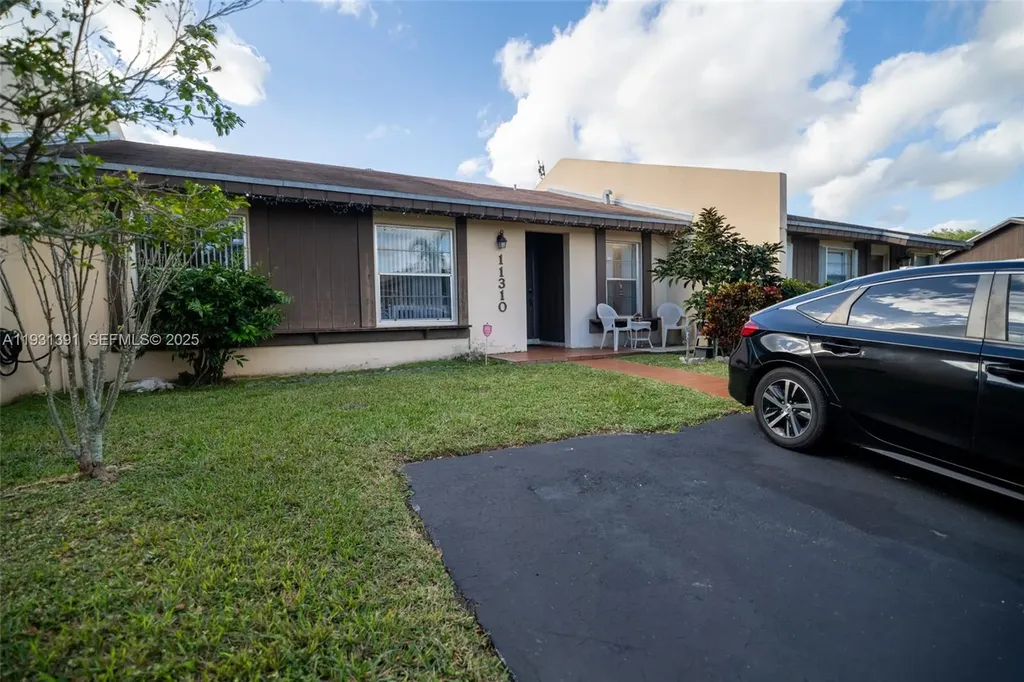 11310 SW 122nd Place Miami FL 33186