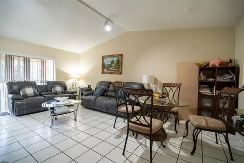 11310 SW 122nd Place Miami FL 33186