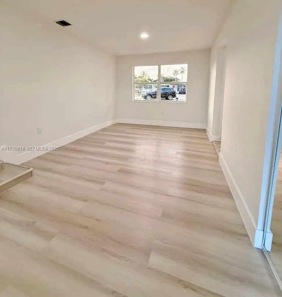 650 Arizona Avenue Fort Lauderdale FL 33312