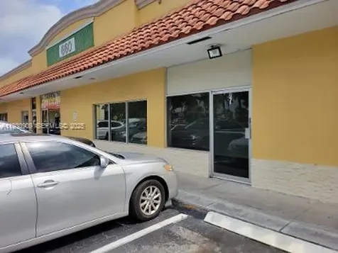 660 N State Road Plantation FL 33311