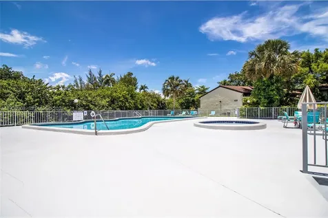 19212 NE 25th Avenue Miami FL 33180