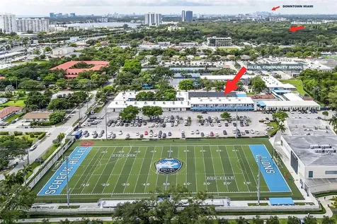 19212 NE 25th Avenue Miami FL 33180