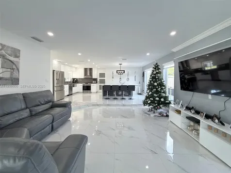 14111 SW 75th Street Miami FL 33183