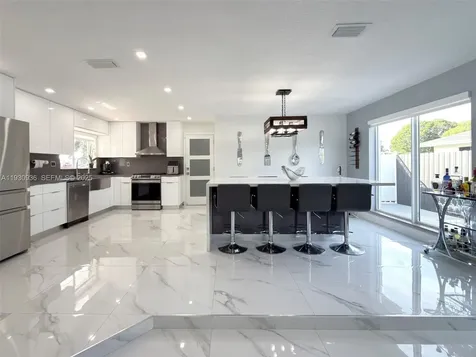 14111 SW 75th Street Miami FL 33183