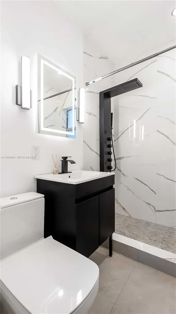 817 NW 17th Street Fort Lauderdale FL 33311