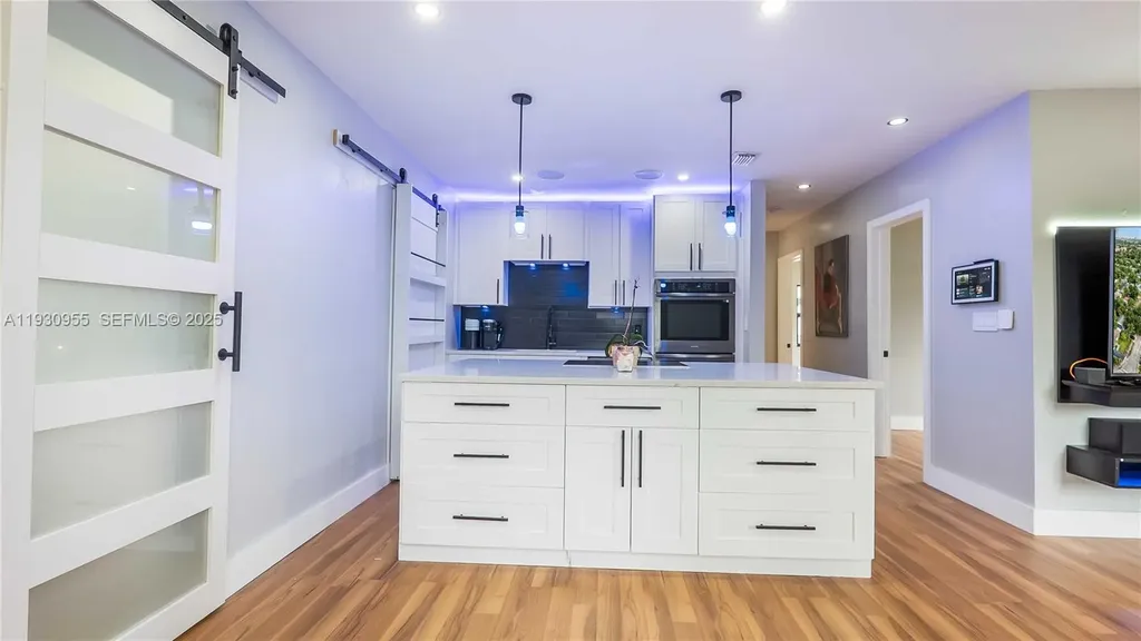 817 NW 17th Street Fort Lauderdale FL 33311