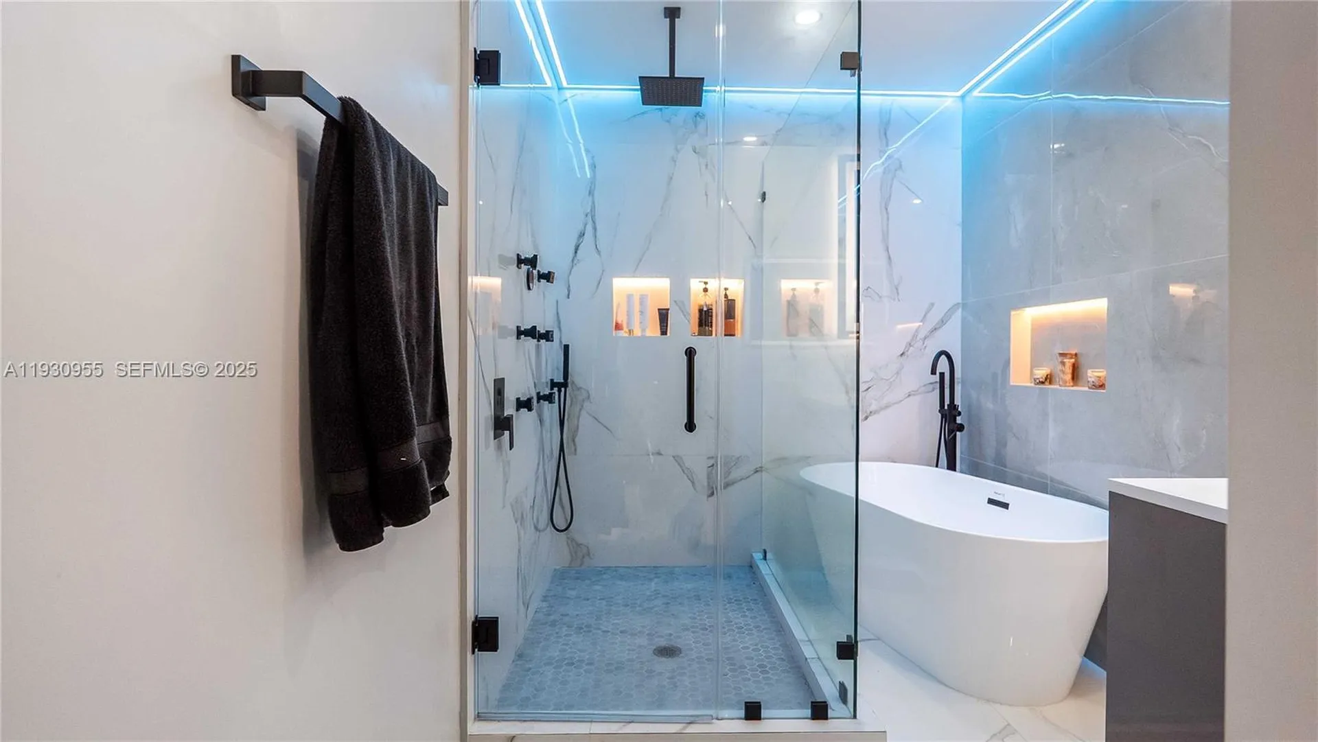 817 NW 17th Street Fort Lauderdale FL 33311