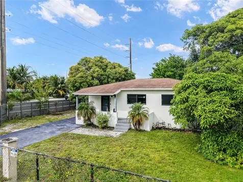 817 NW 17th Street Fort Lauderdale FL 33311