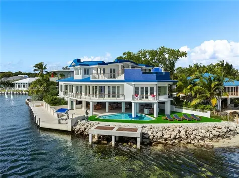 180 Pompano Drive Key Largo FL 33037