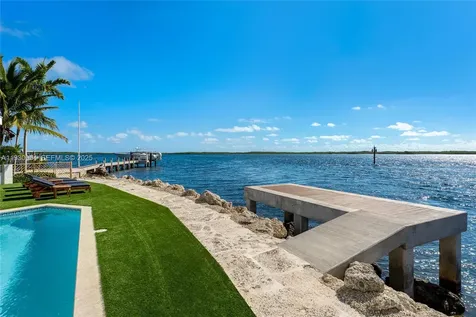 180 Pompano Drive Key Largo FL 33037