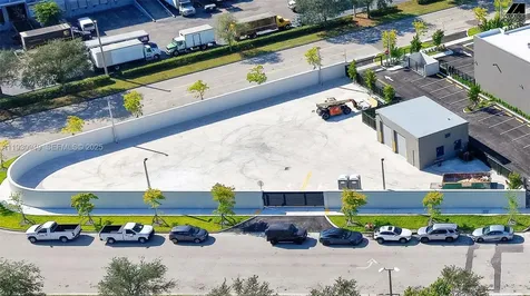 10941 NW 123rd Street Medley FL 33178