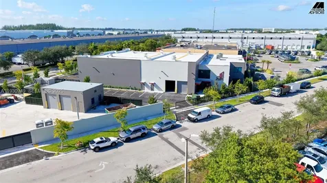 10941 NW 123rd Street Medley FL 33178