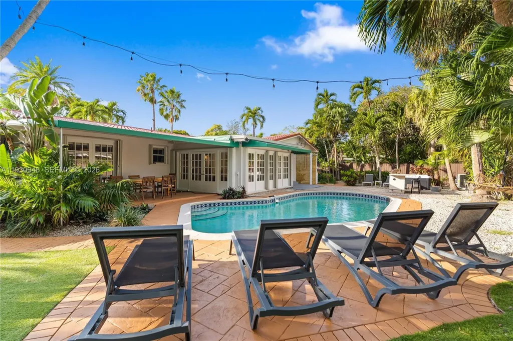 1344 Seabreeze Boulevard Fort Lauderdale FL 33316