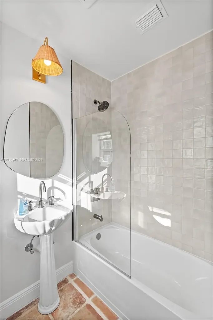 1344 Seabreeze Boulevard Fort Lauderdale FL 33316