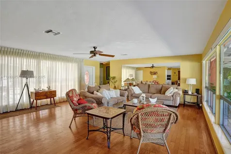 1321 Mandarin Isle Fort Lauderdale FL 33315