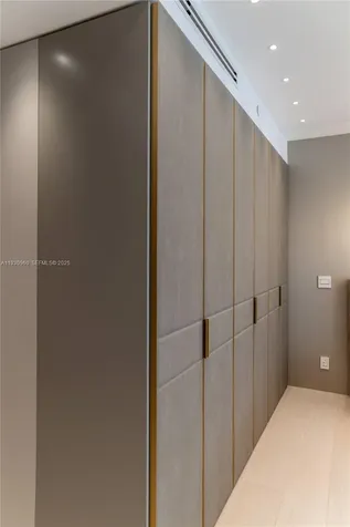 10101 Collins Avenue Bal Harbour FL 33154