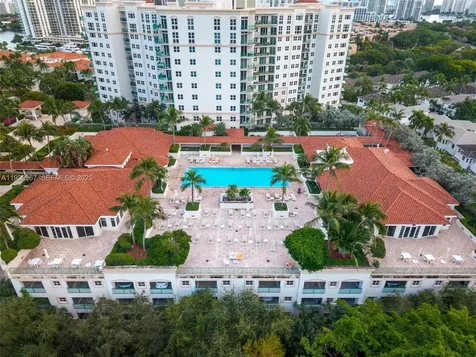 19900 E Country Club Drive Aventura FL 33180