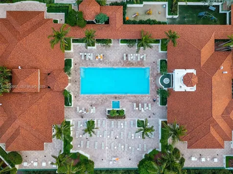 19900 E Country Club Drive Aventura FL 33180